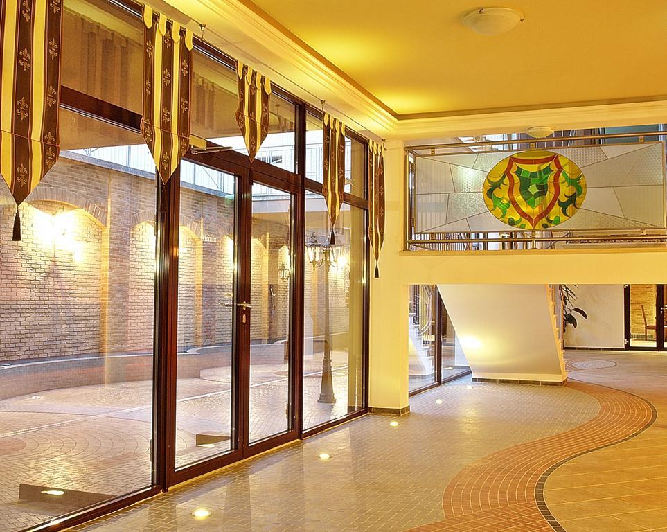 Hotel Fajkier Kroczyce Bagian luar foto