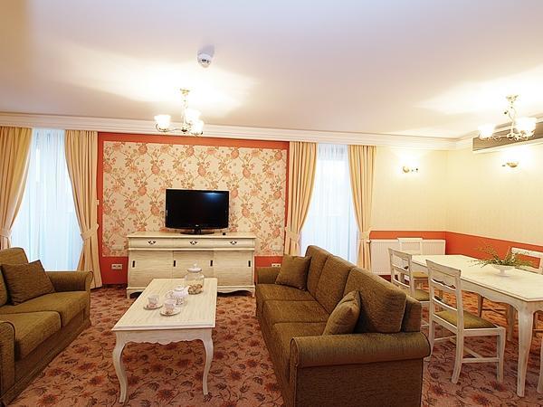 Hotel Fajkier Kroczyce Bagian luar foto