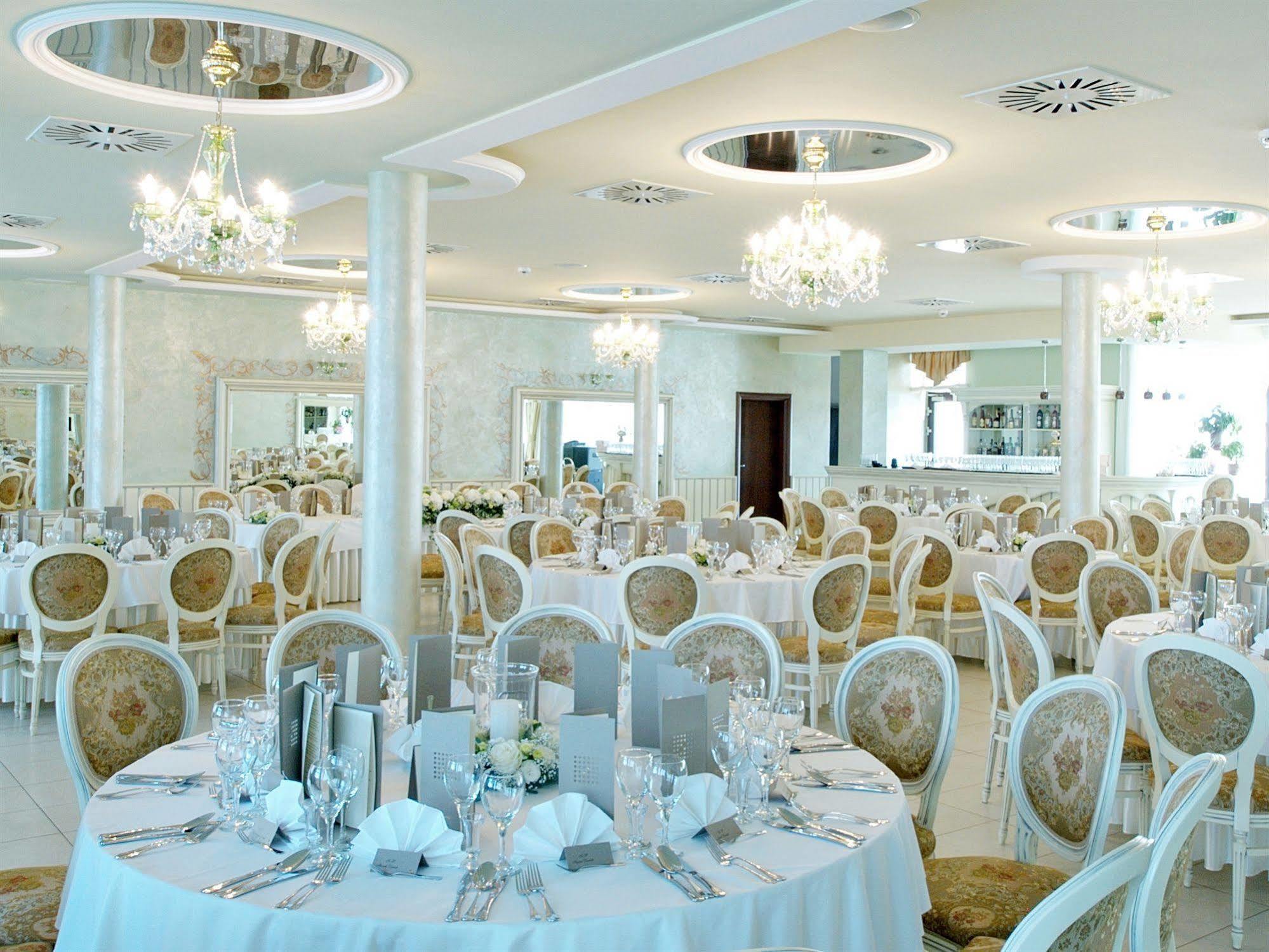 Hotel Fajkier Kroczyce Bagian luar foto